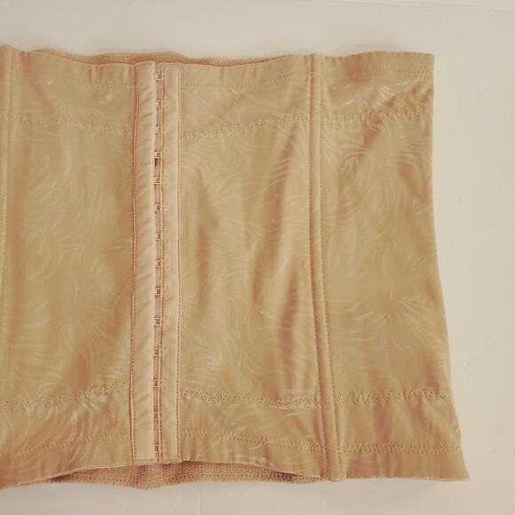 Maidenform Flexees Cool Comfort Ultra Firm Waist Trainer Nude W83067 Size XL - Picture 3 of 12